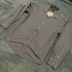 Nautica Men's Navy and White Plaid Shirt Size: 15-15 1/2 | 32/33